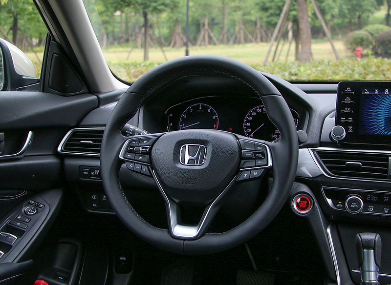 Honda Inspire Interior Photos Of