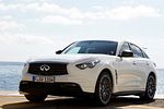 Infiniti QX70: Фото 1