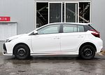 Toyota Yaris: Фото 2