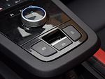 BYD E2