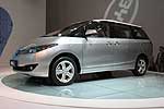BYD M6
