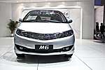 BYD M6