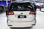 BYD M6