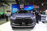 BYD Tang EV: Фото 2