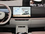 Geely Geometry M6