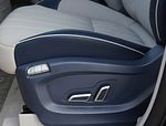 Roewe IMax8